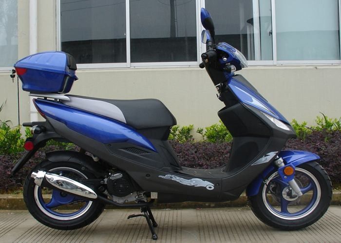 알루미늄 구조 헤드라이트를 가진 성숙한 모터 스쿠터 12V 7A 파란 50cc 모터 스쿠터