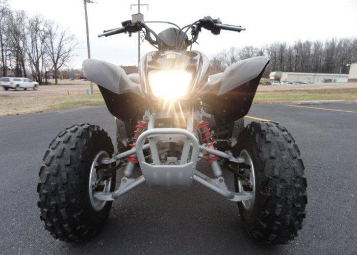 큰 맨 위 빛을 가진 공기/기름에 의하여 냉각되는 400cc Atv 쿼드 자전거 4 치기 3 경사 실린더