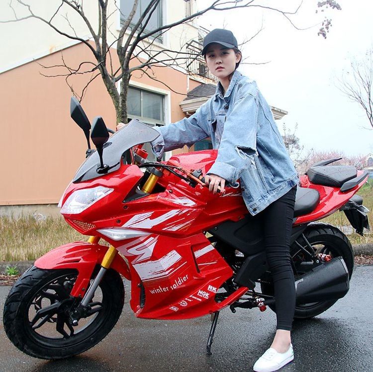 성인을 위한 실린더 150cc 고성능 오토바이 2 Seater 단 하나 오토바이